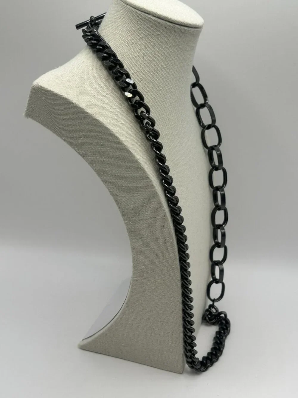Vintage Black Gunmetal Mixed Link Chain Necklace Toggle Clasp Statement Necklace - Picture 13 of 16